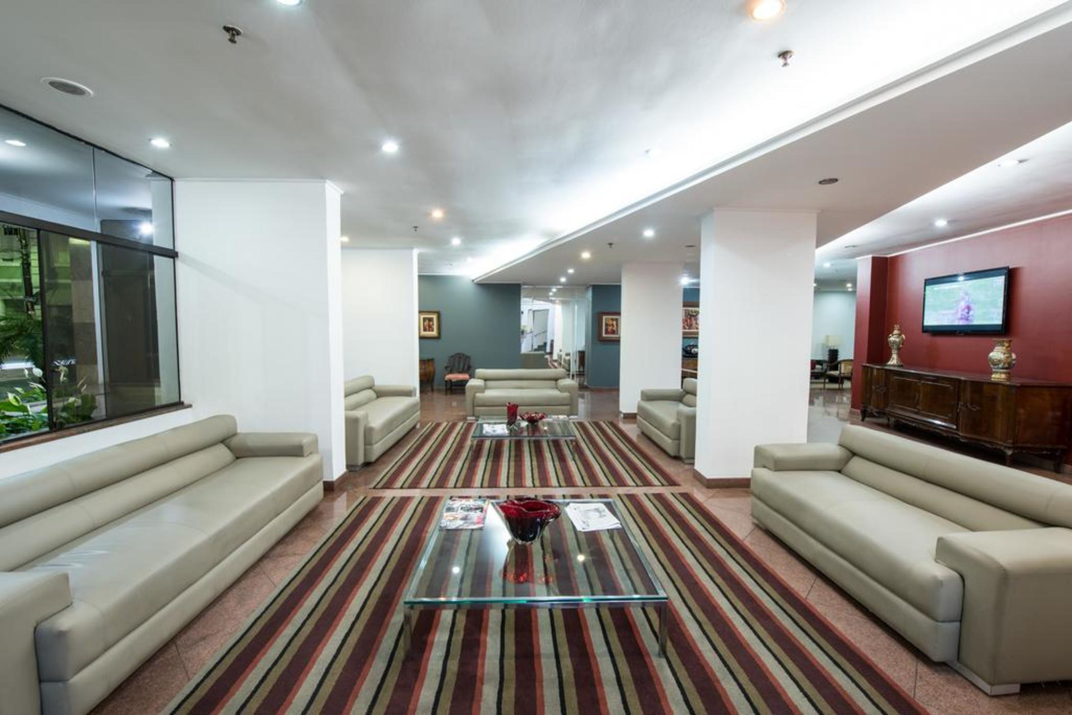 Hotel Carlton Plaza Poços de Caldas Exteriér fotografie