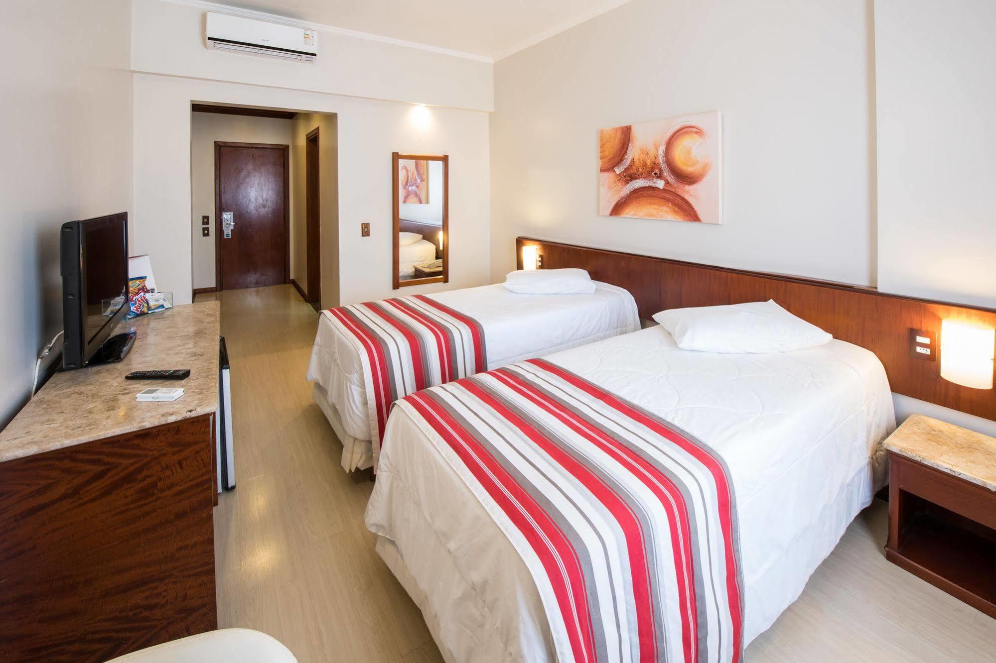 Hotel Carlton Plaza Poços de Caldas Exteriér fotografie