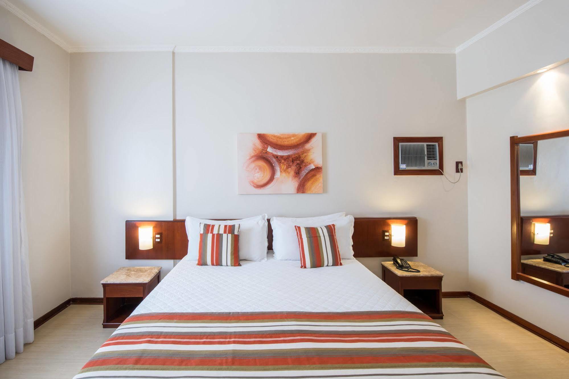 Hotel Carlton Plaza Poços de Caldas Exteriér fotografie